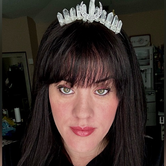 Meet your Posher - Picture 1 of 1